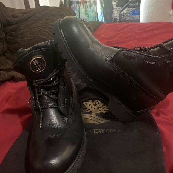 Ovo timberlands - Picture 1 of 7